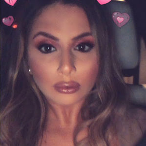 Meet your Posher, Athraa